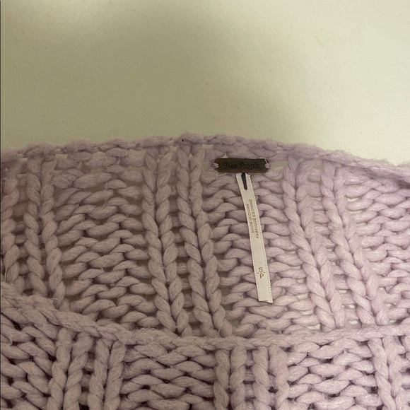 Free People Chunky Lilac Off-the-Shoulder Sloughy Cotton Crochet OverSized Small - Picture 4 of 15